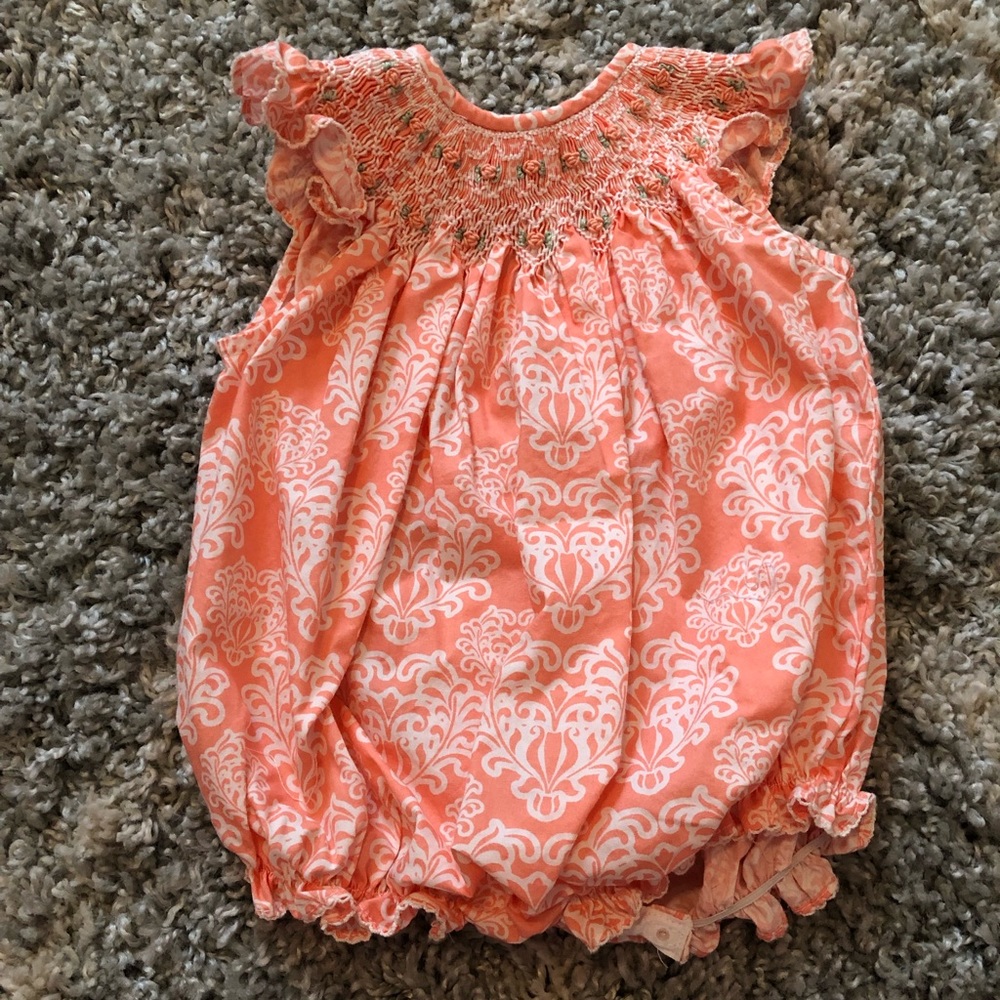Smocked Bubble